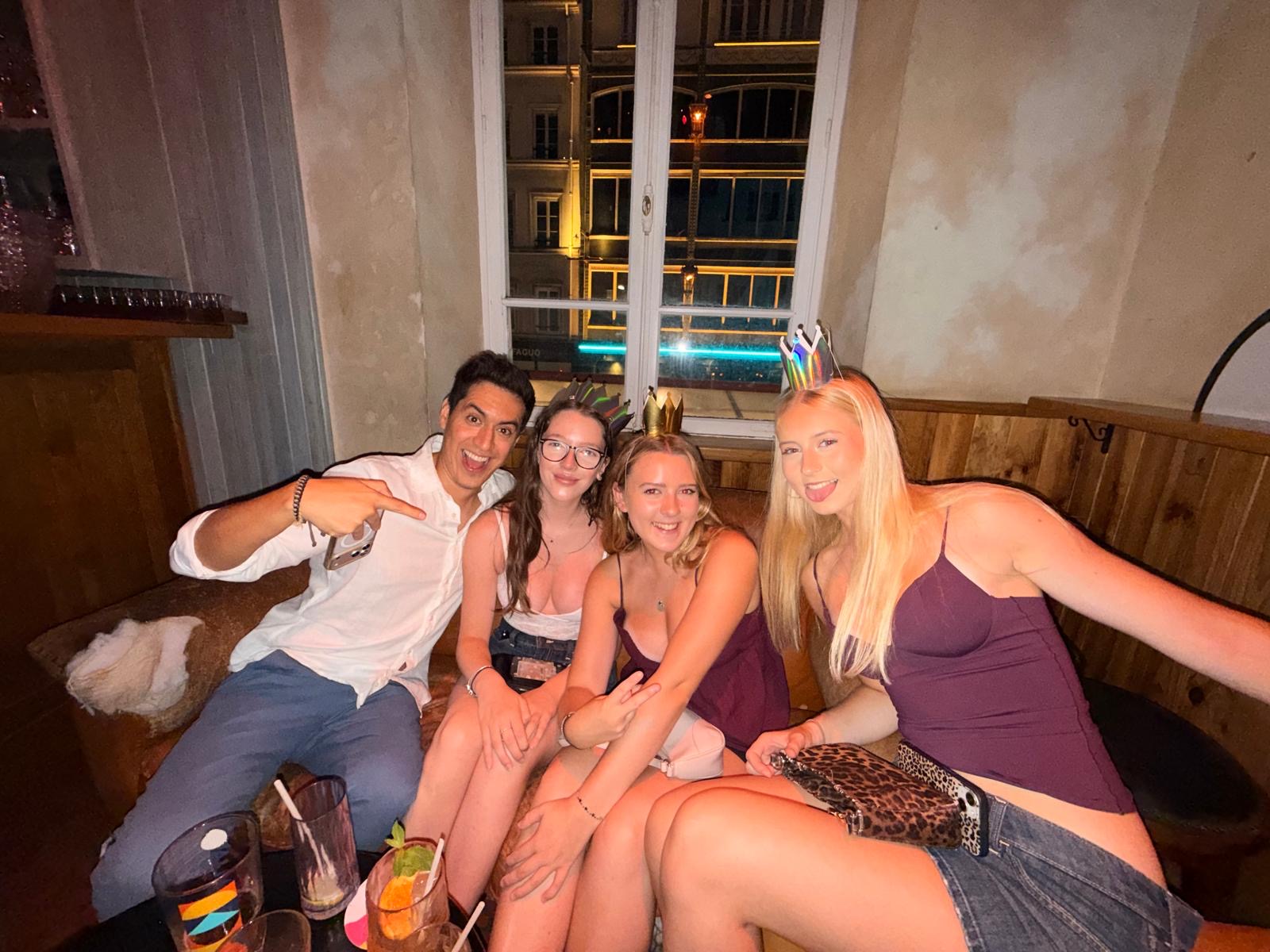 img2